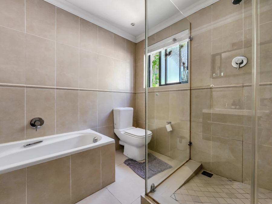 To Let 4 Bedroom Property for Rent in Camps Bay Western Cape